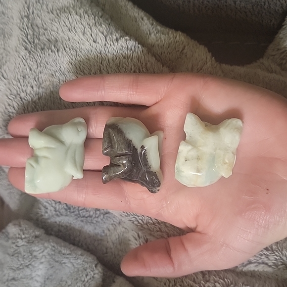 Caribbean calcite bunnies! - Picture 3 of 4